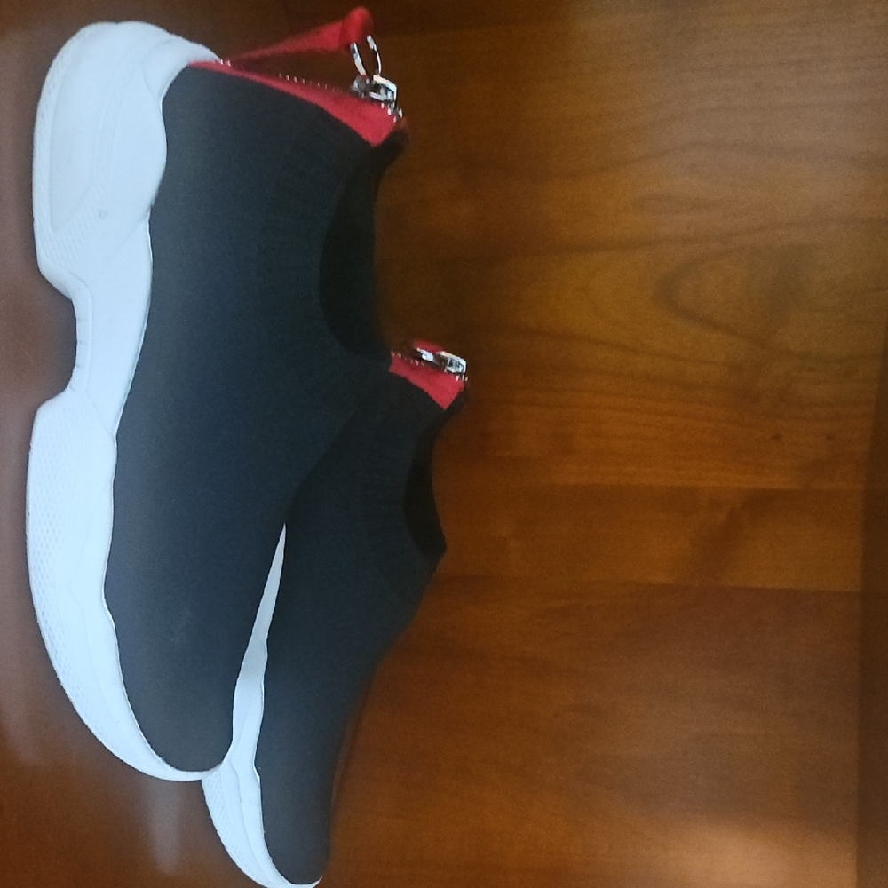 Marc Fisher Black and Red Slip On Shoes